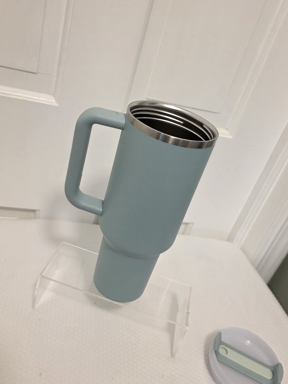 Stanley Seafoam Insulated Travel Tumbler with Handle And Lid 40 Ounce - Picture 7 of 11